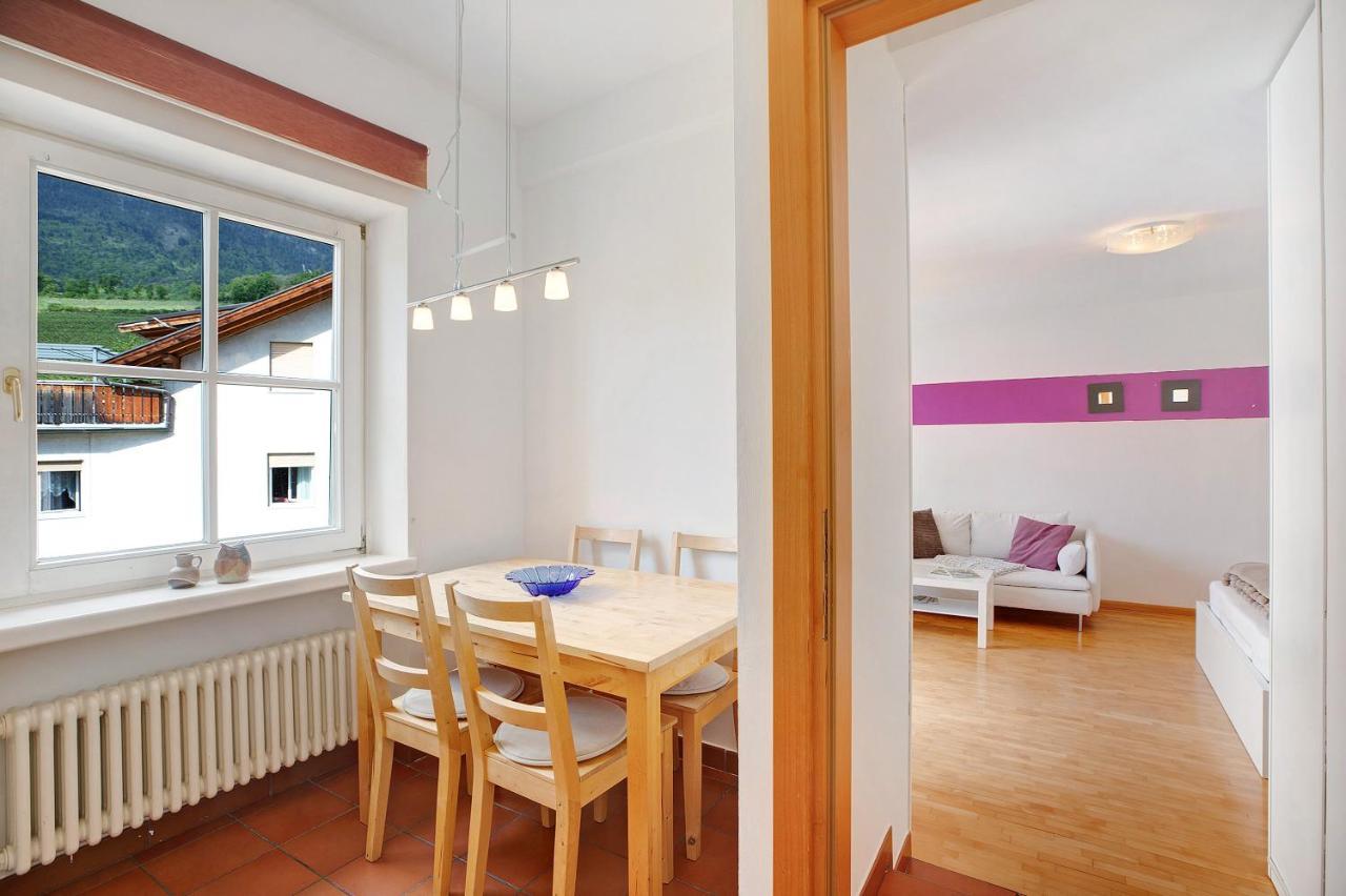 Appartement Wally アッピアーノ・スッラ・ストラーダ・デル・ヴィーノ エクステリア 写真